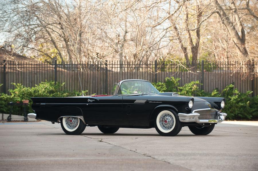  Ford Thunderbird E-Code Convertible Black 1957 года  (фото 1 из 1)